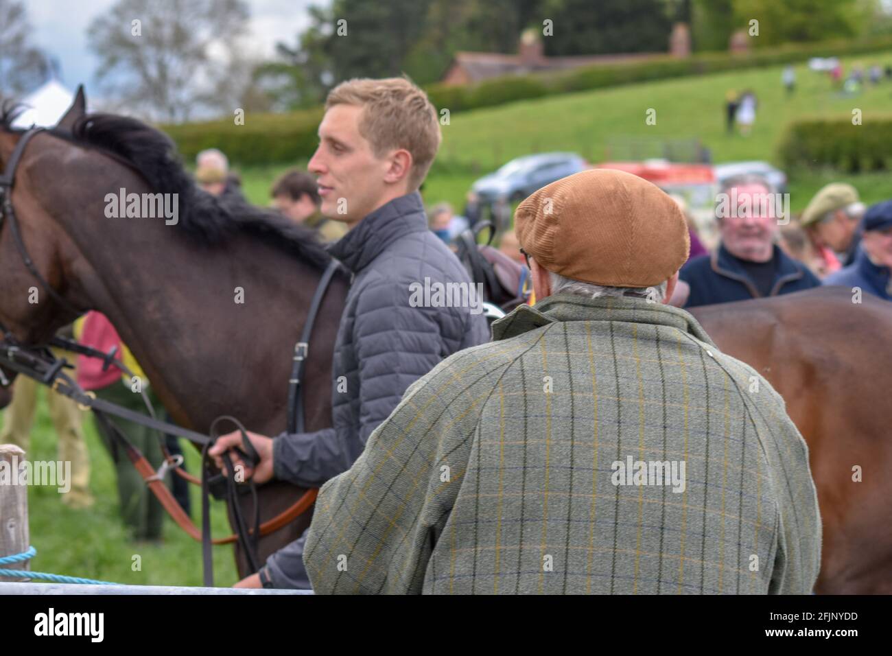 Eyton Races an einem Feiertag am Montag, Pferderennen von seiner besten Seite. Stockfoto