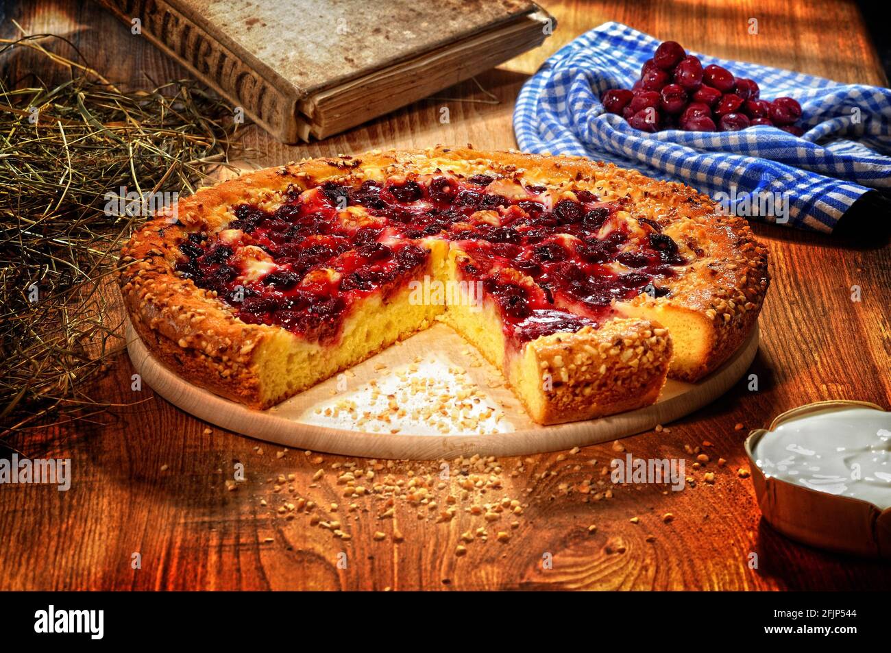 Kirschkuchen, Obstkuchen Stockfoto