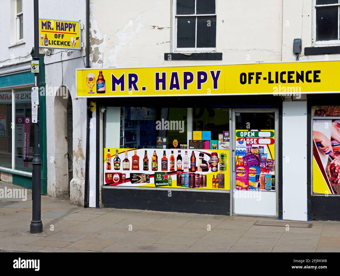 Shop - Mr Happy aus Lizenz - in Thorne, South Yorkshire, England Stockfoto