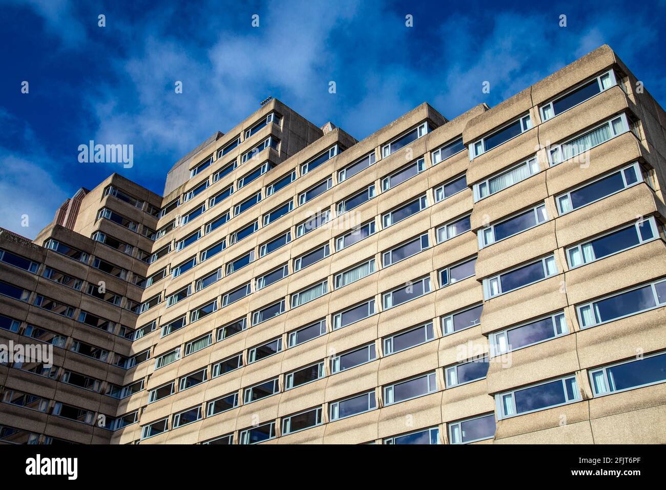 Außenansicht des Guoman Tower Hotels in St. Katharine Docks, London, Großbritannien Stockfoto