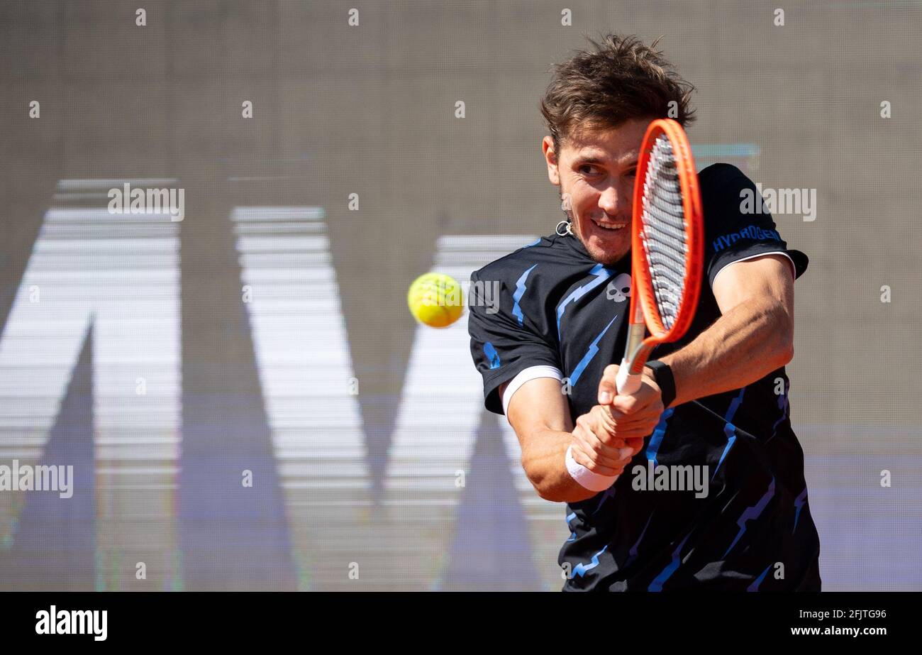 München, Deutschland. April 2021. Tennis: ATP Tour: Egor Gerasimov aus Weißrussland spielt in der ersten Runde des ATP-Turniers gegen Pella aus Argentinien. Quelle: Sven Hoppe/dpa/Alamy Live News Stockfoto