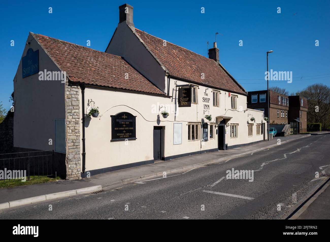 The Exterior of the Ship Inn, 93 Temple St, Keynsham, Bristol BS31 1ER (April 2021) Stockfoto