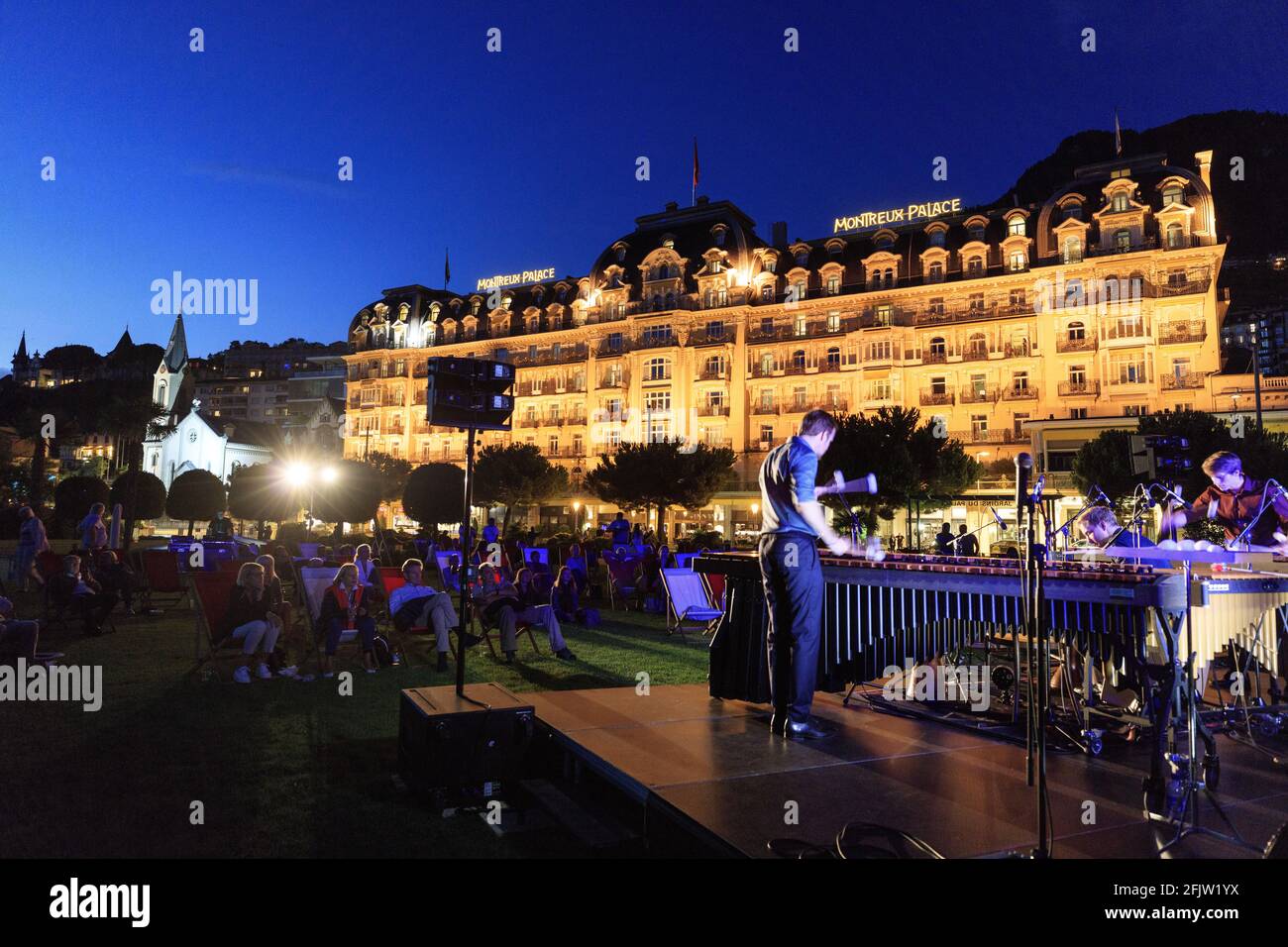 Schweiz, Kanton Waadt, Montreux, Lake Leman, Fairmont Le Montreux Palace Hotel, Musikfestival in den Gärten Stockfoto