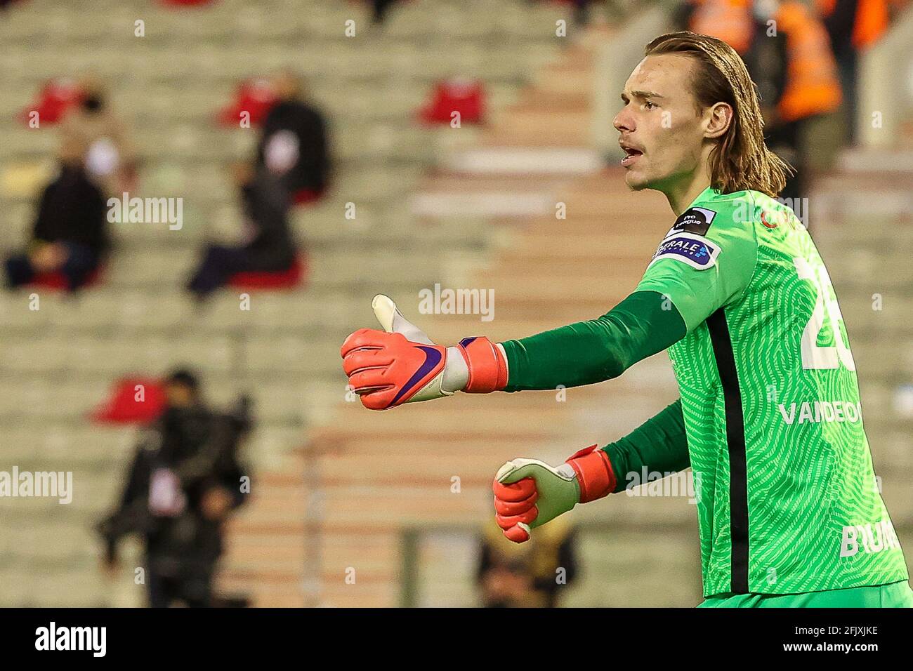 BRUSSEL, BELGIEN - 25. APRIL: Maarten Vandevoordt von KRC Genk während des Final Croky Cup Spiels zwischen Standard Luik und KRC Genk im Koning Boudewijn S Stockfoto