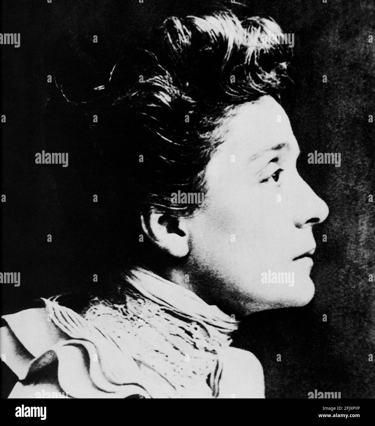 1887 , Paris , Frankreich : die berühmteste italienische Schauspielerin ELEONORA DUSE ( 1858 - 1924 ), Geliebte des Dichters GABRIELE D' ANNUNZIO . Foto von Bary , Paris. - THEATER - TEATRO - DANNUNZIO - D'ANNUNZIO - divina - attrice teatrale - profilo - Profil - Chignon - Kragen - colletto ---- Archivio GBB Stockfoto