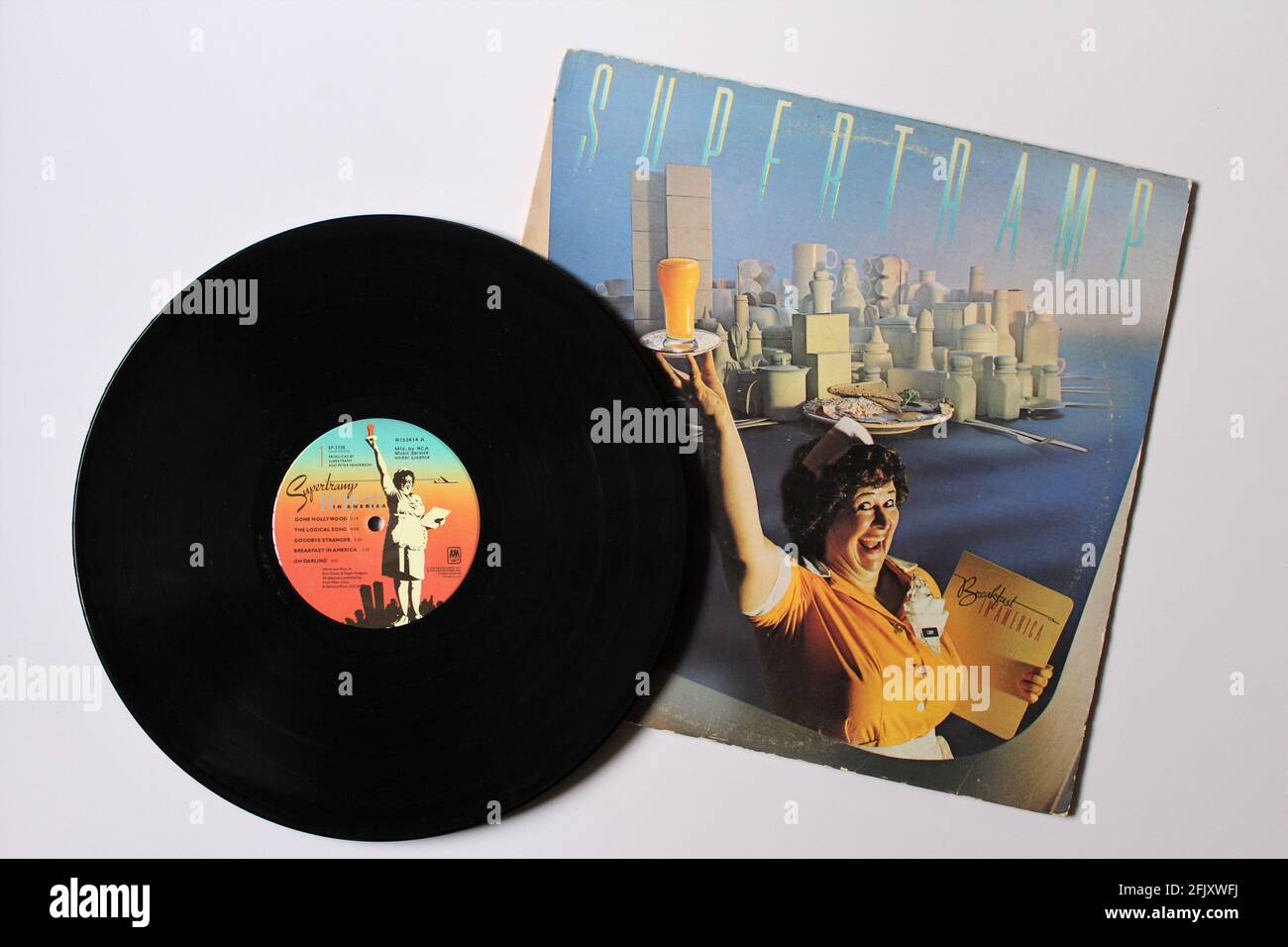 Pop, Soft Rock und Art Rock Band, Supertramp Musikalbum auf Vinyl LP Disc. Titel: Frühstück in Amerika. Englische Rockband. Stockfoto