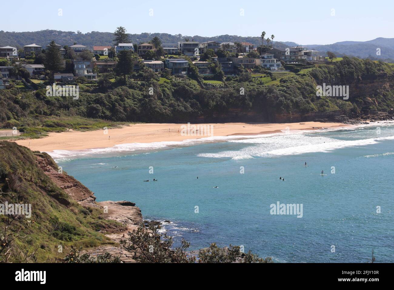 Warriewood Beach, Sydney, NSW, Australien, von Turimetta Head aus gesehen Stockfoto