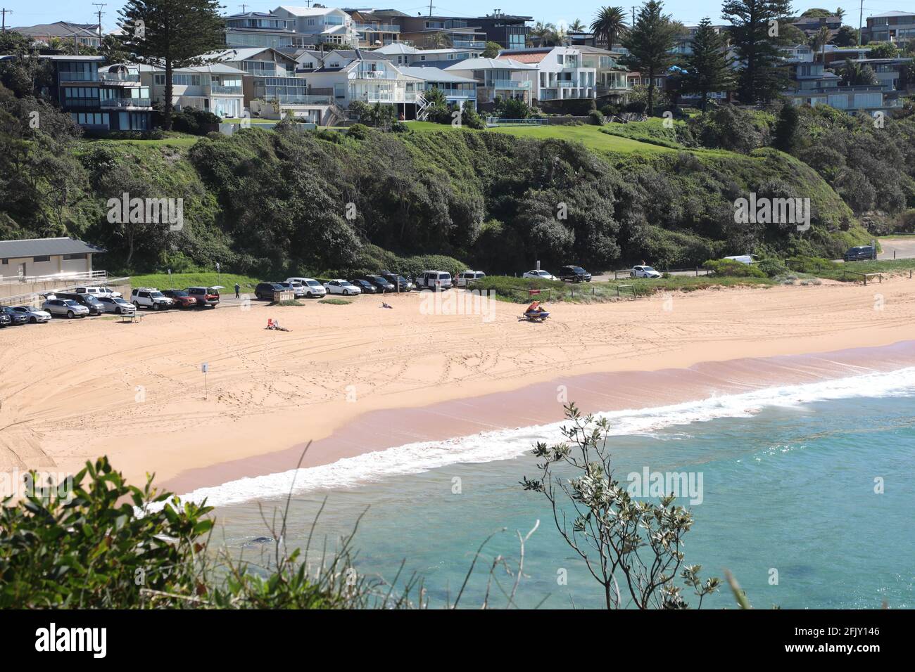 Warriewood Beach, Sydney, NSW, Australien, von Turimetta Head aus gesehen Stockfoto