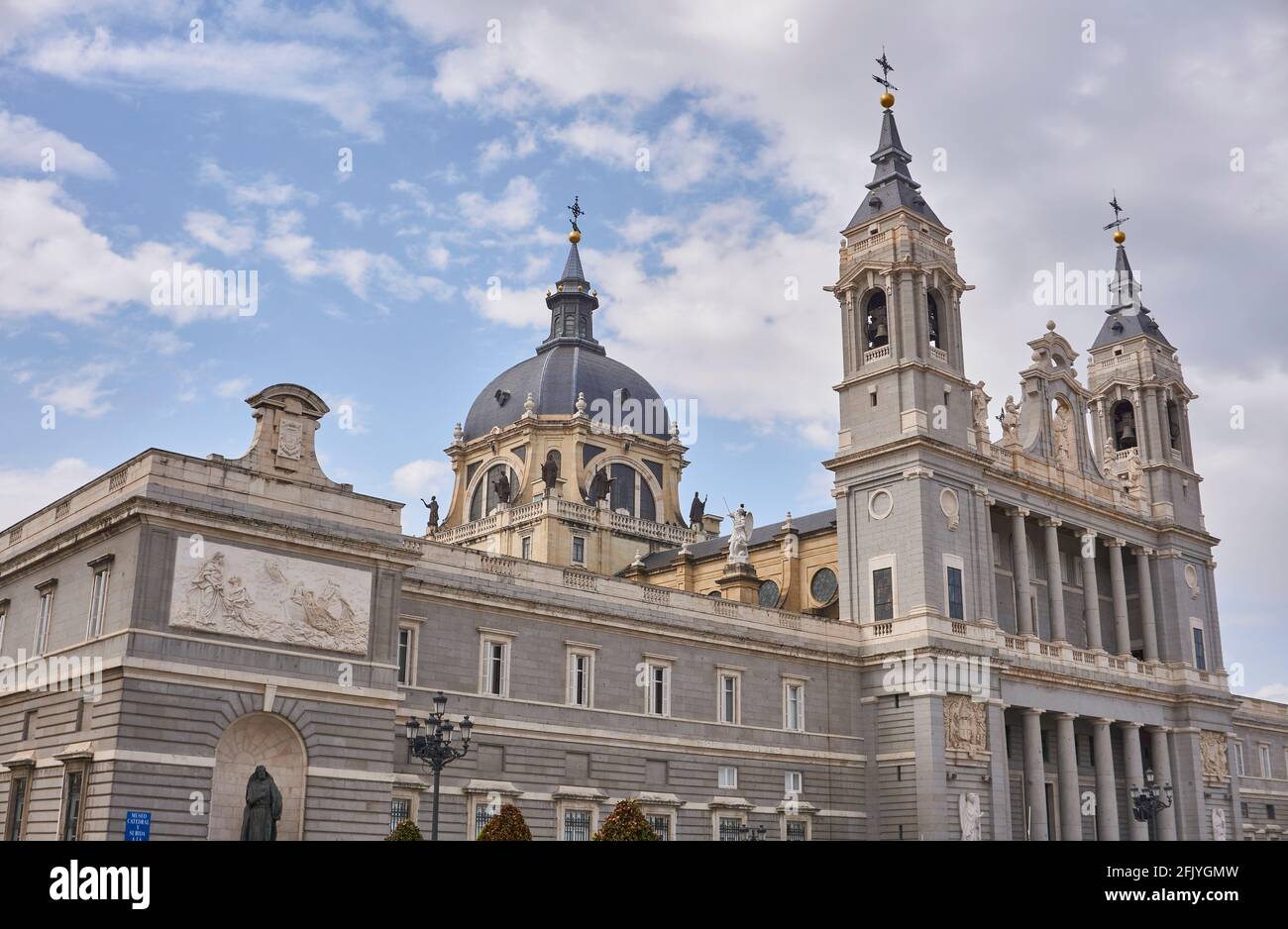 Kathedrale von Lmudena (Santa María la Real de La Almudena), Madrid, Spanien Stockfoto