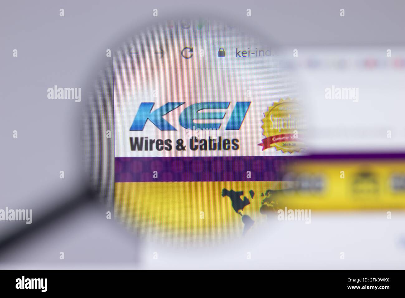 New York, USA - 26. April 2021: KEI Industries Logo close-up auf Website-Seite, illustrative Editorial Stockfoto