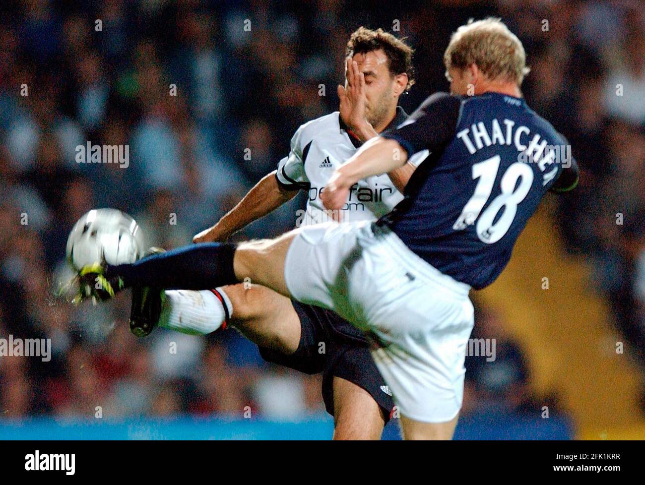FULHAM V SPORNT BEI QPR AN 11/9/2002 BILD DAVID ASHDOWN. Stockfoto