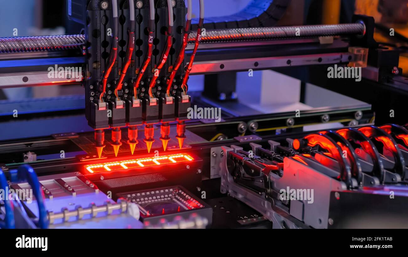 Smd production -Fotos und -Bildmaterial in hoher Auflösung – Alamy