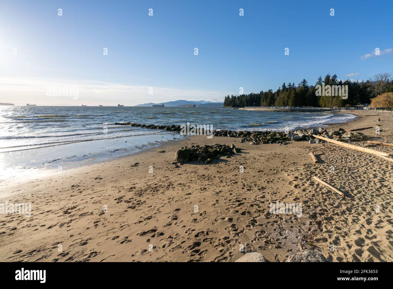 Second Beach, Stanley Park Seawall an sonnigen Tagen. Vancouver, BC, Kanada. Stockfoto