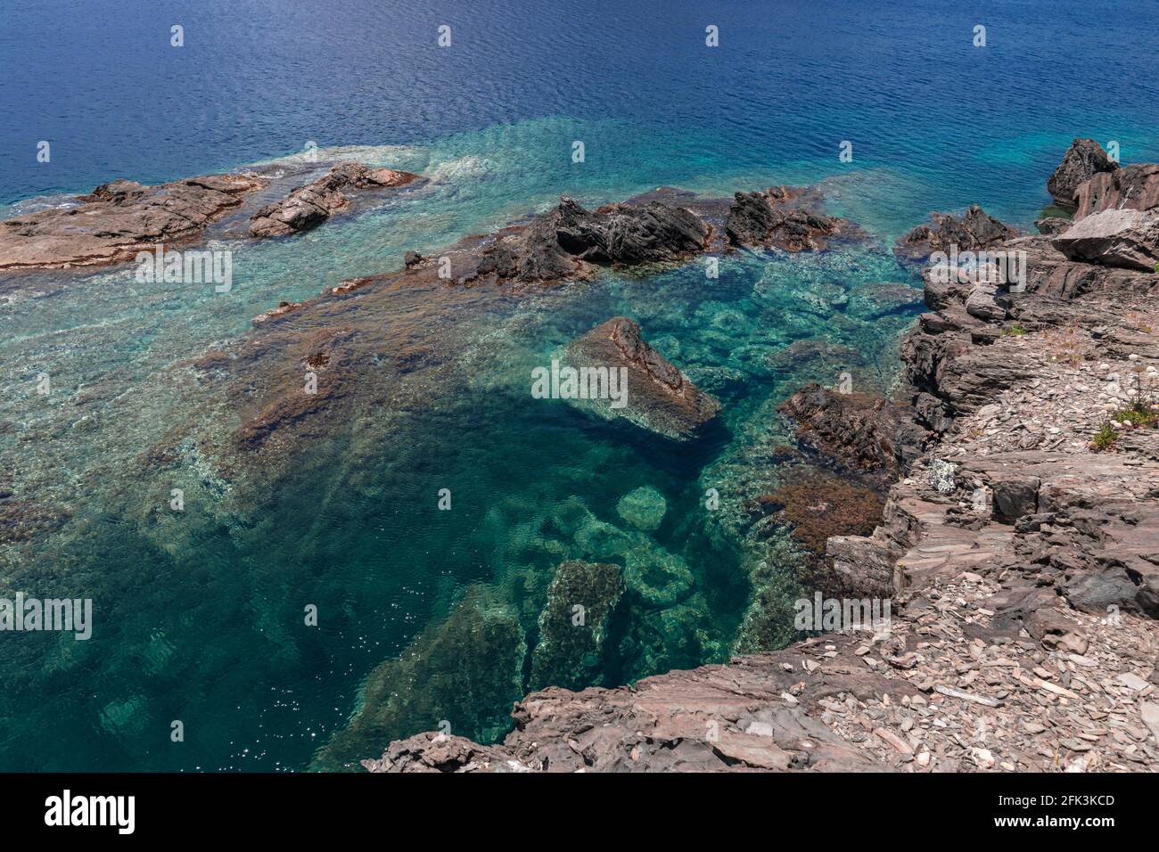 Strand an der costa brava in nordspanien an einem Klarer Sommertag Stockfoto