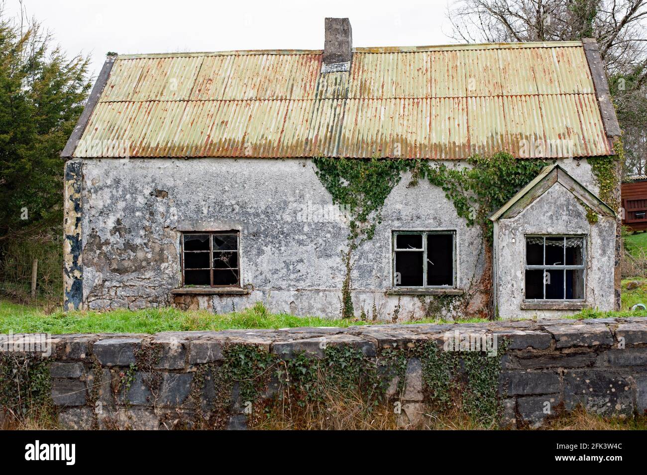 Verlassene Haus auf dem Land, Co. Cavan, Irland Stockfoto