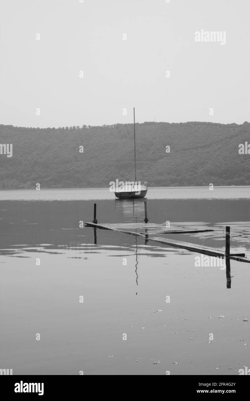 Castel gandolfo lago vicino Roma Stockfoto