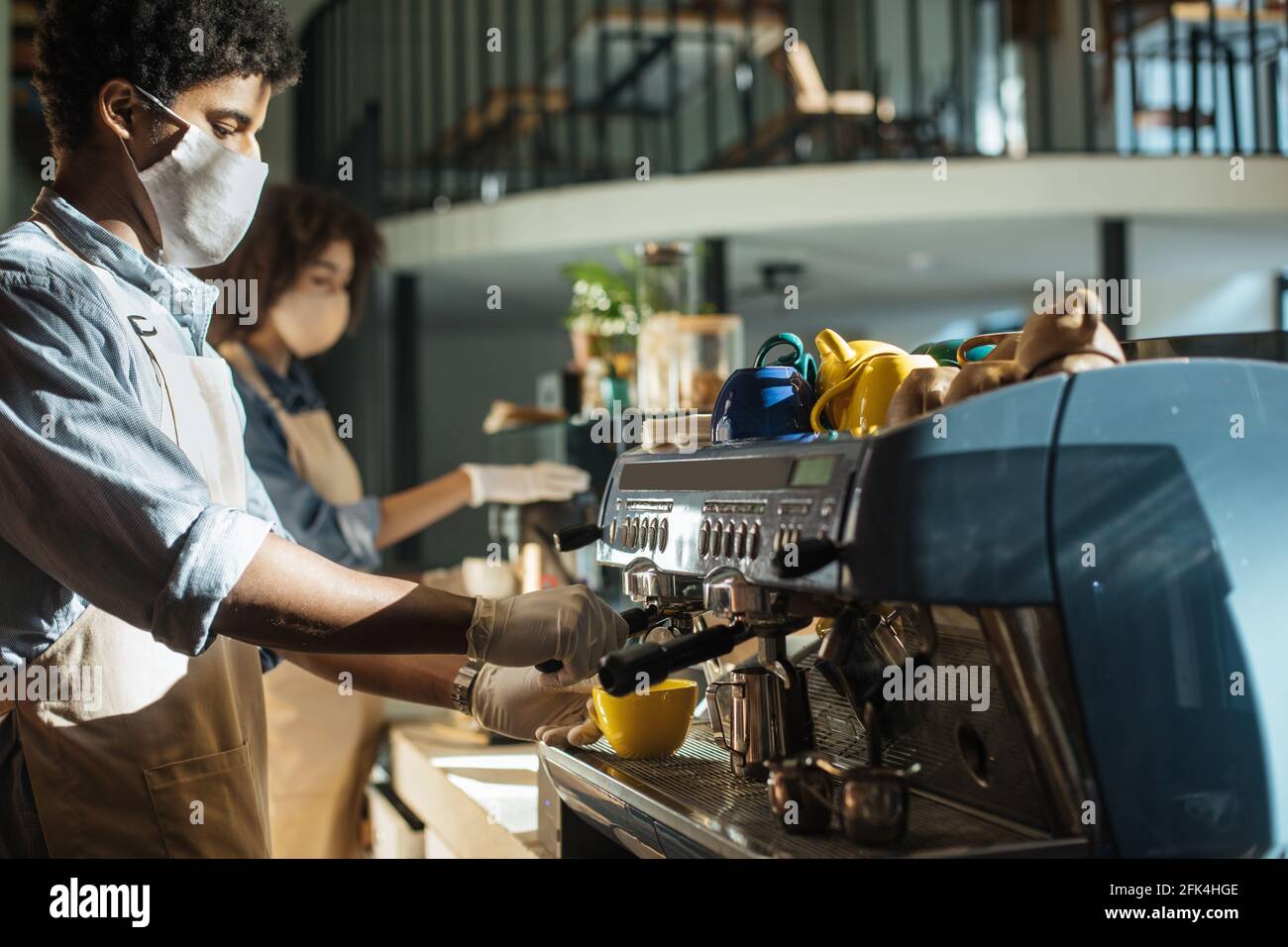 Neue Regeln für die Sicherheit, kleine Familienunternehmen während der covid-19-Sperre Stockfoto
