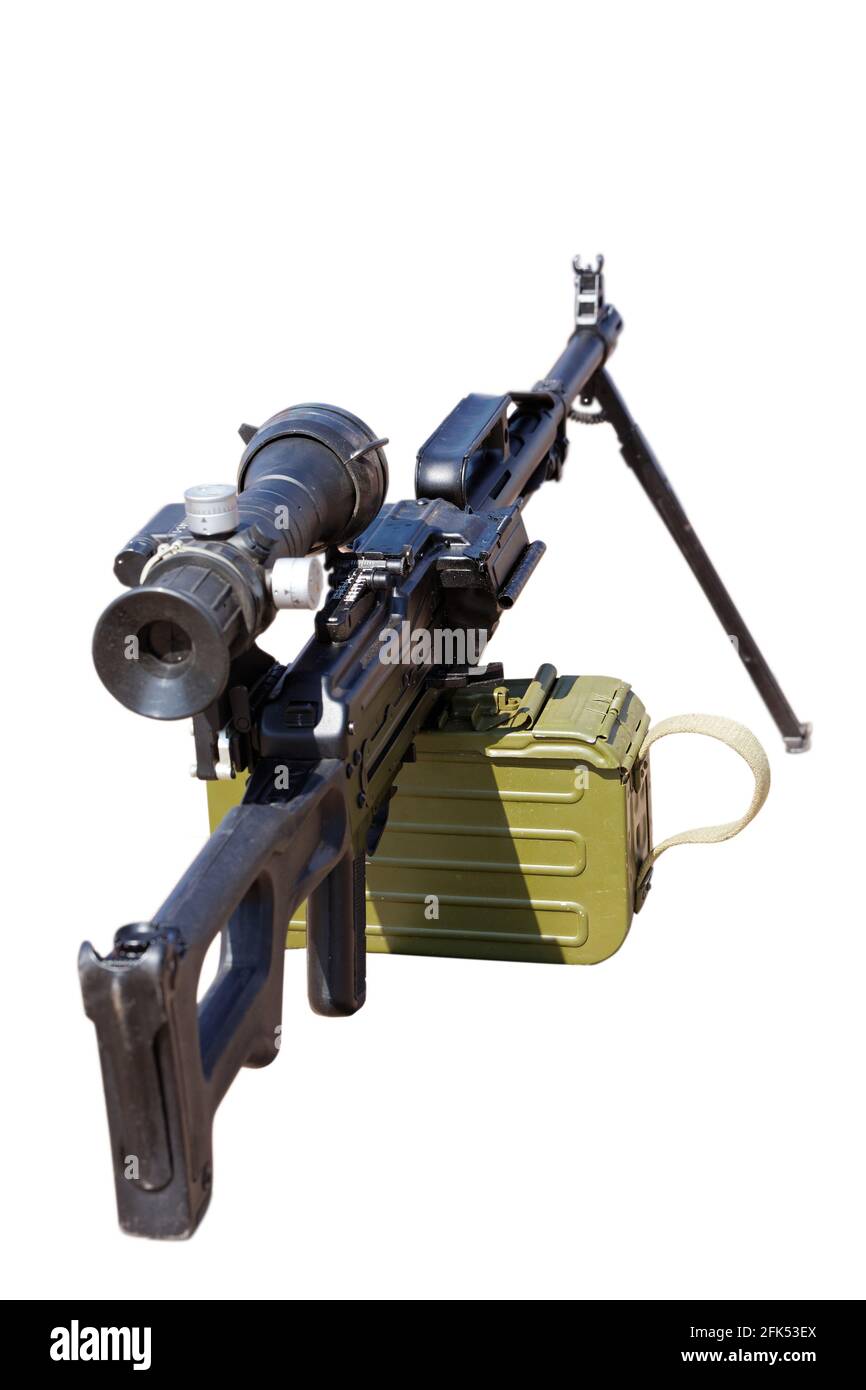 Maschinengewehr mit einem Teleskopausblick isoliert auf weiß Stockfoto
