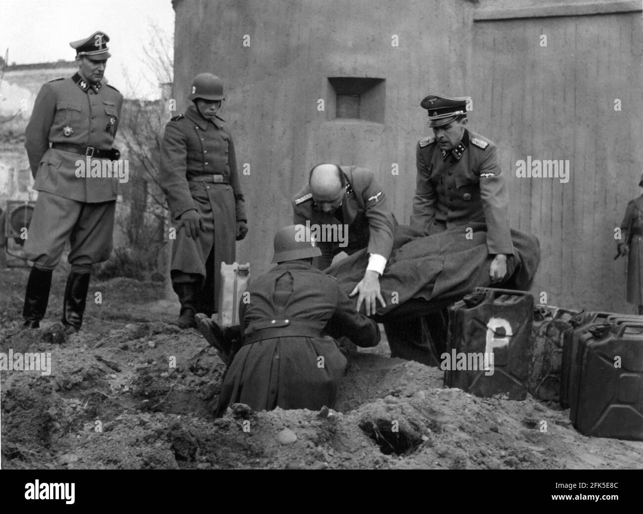 Was Passierte Mit Hitlers Leiche