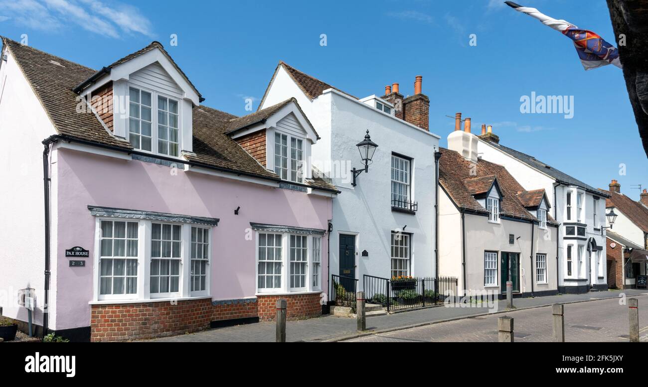 Wohnungen in South Street, Titchfield ein historisches Dorf in Hampshire in der Nähe von Fareham, Hampshire, England, Großbritannien Stockfoto