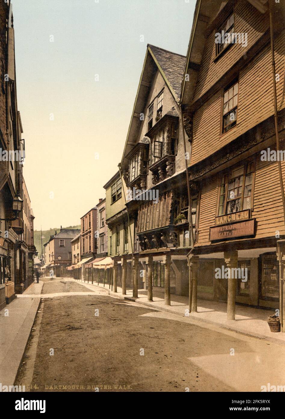 Der Butterwalk in Dartmouth in Devon um 1890-1900 Stockfoto