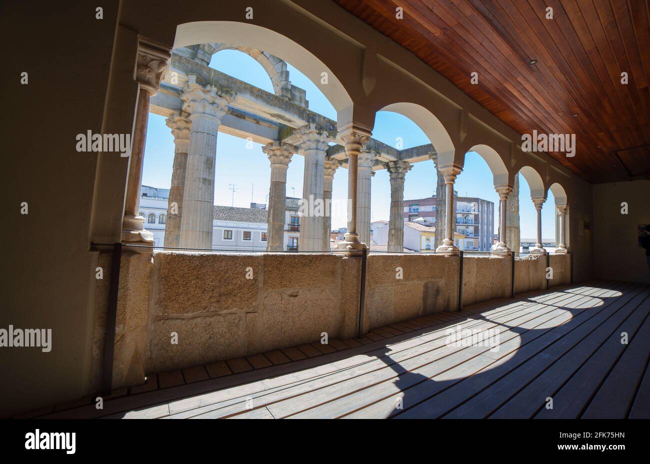 Tempel der Diana Interpretationszentrum, Merida, Extremadura, Spanien. Am besten erhaltener römischer Tempel in Spanien Stockfoto