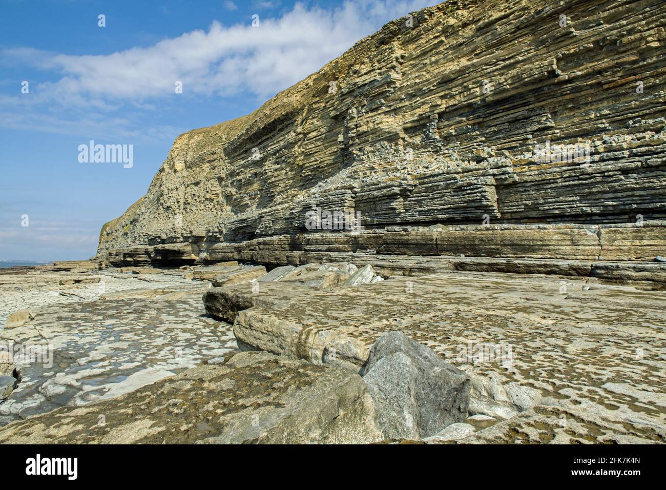 Dunraven Bay Cliffs an der Glamorgan Heritage Coast im Tal von Glamorgan, Südwales Stockfoto