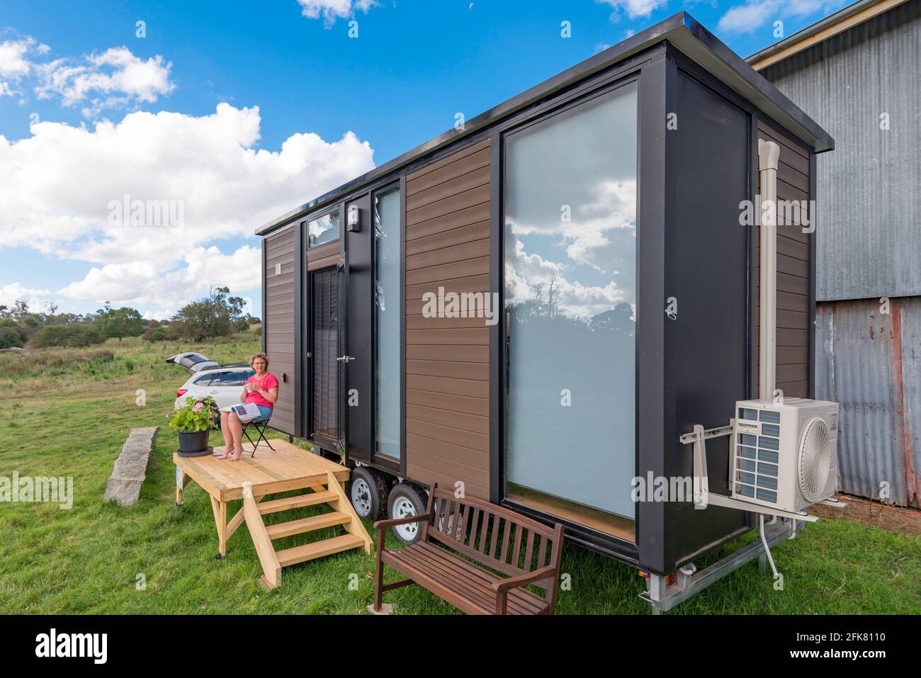 Ein vermietetes (Air BNB) mobiles kleines Haus oder Haus auf einem ländlichen Grundstück in New South Wales, Australien Stockfoto