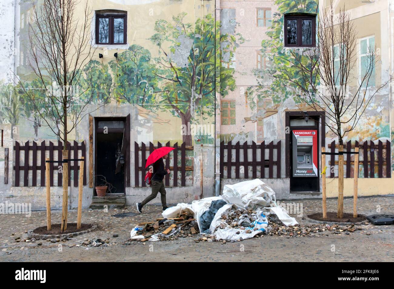 BELGRAD - die berühmte Skadarlija Straße mit ihren Bars und Restaurants Sieht in den Zeiten von COVID ungeschickt aus Stockfoto