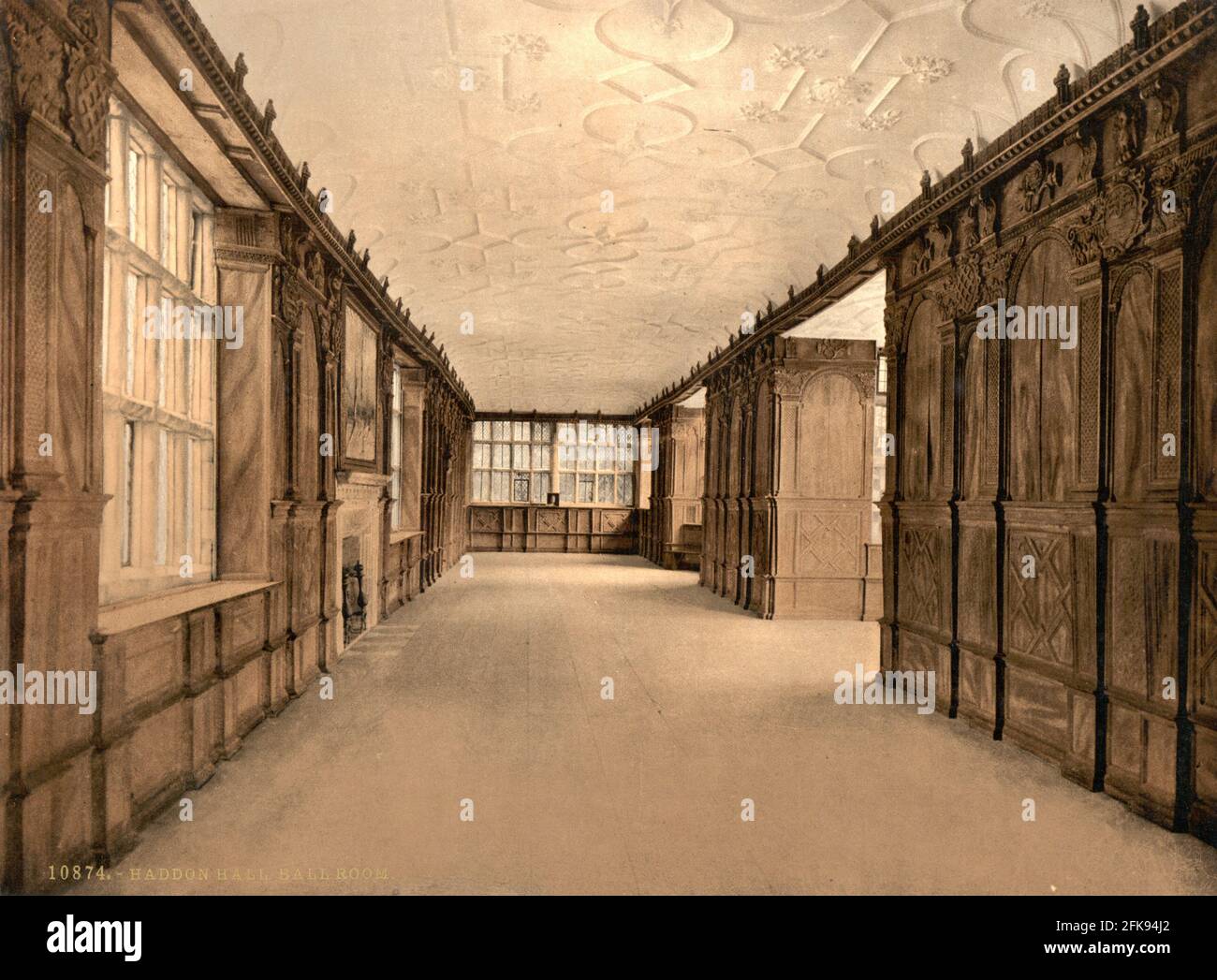 Die lange Galerie Ballsaal Haddon Halle um 1890-1900 Stockfoto