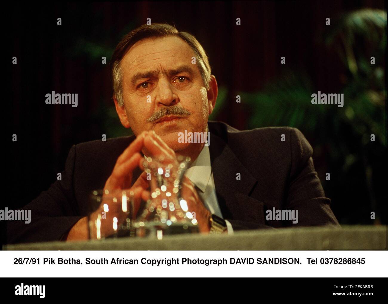 PIK Botha, der südafrikanische Außenminister unter der Letzte Apartheid-Administration der FW De Klerks National Party In Südafrika Stockfoto