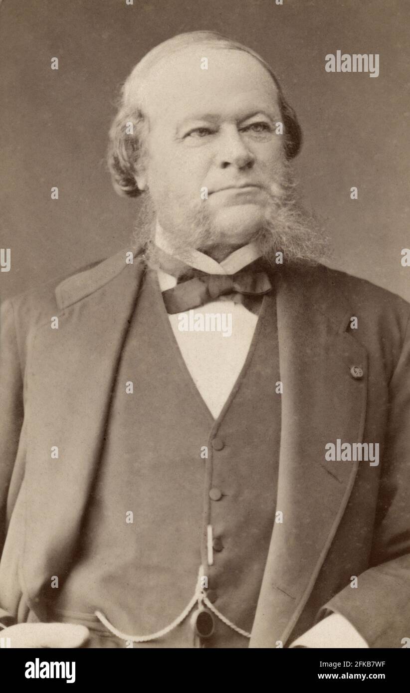 Auguste Pouyer-Quertier (1820-1891) 1871 von Thiers zum Finanzminister gewählt, war er von 1876 bis 1891 Senator, Foto von Ad. Braun & Cie Kabinettkartenformat Paris, Fondation Napoléon Stockfoto