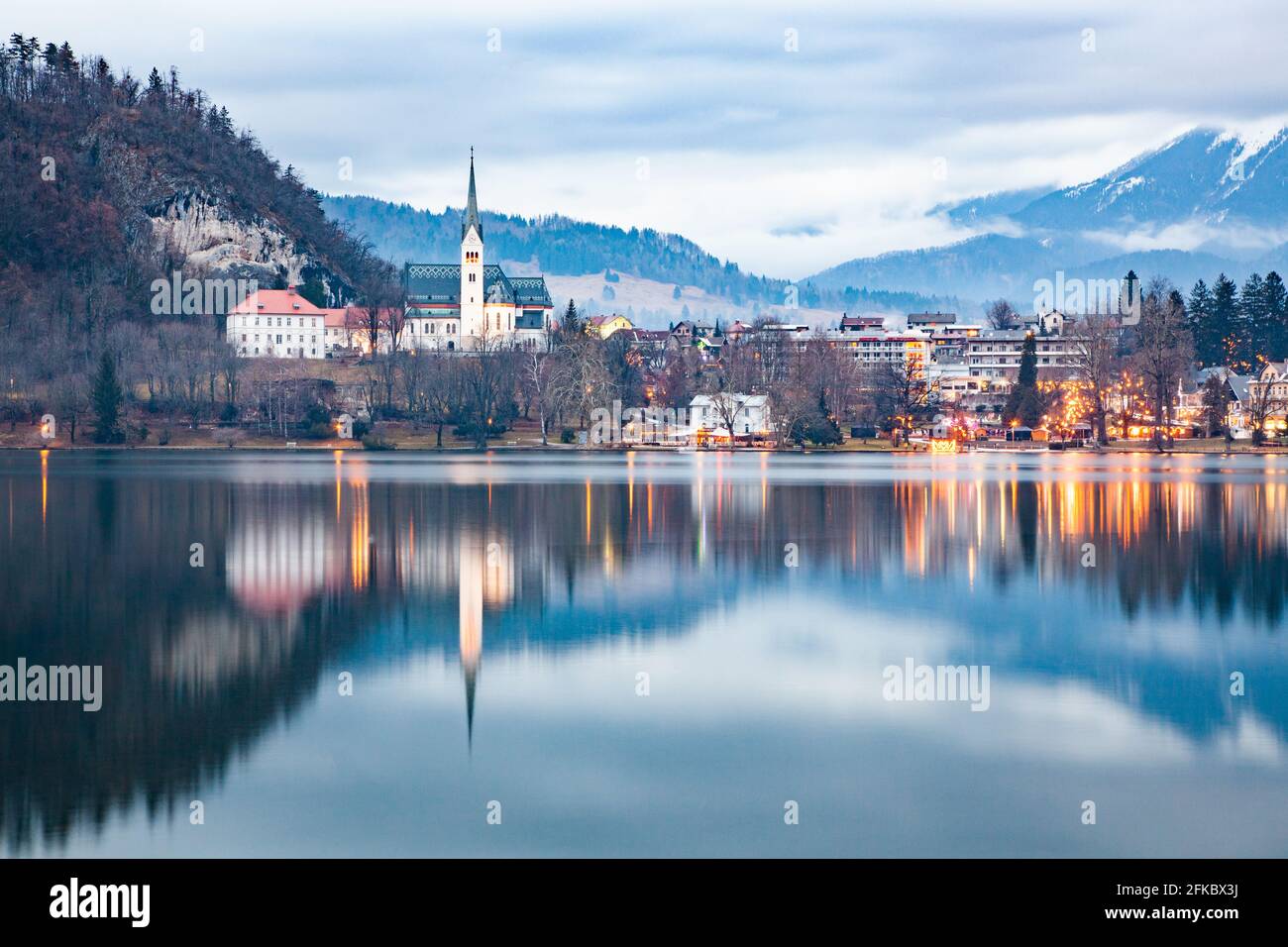 Bleder See in den Julischen Alpen der Region Oberkrain, Nordwestslowenien, Europa Stockfoto