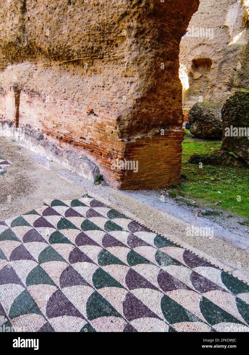 Mosaikboden, Ruinen der Caracalla-Thermen (Terme di Caracalla), Thermae Antoninianae , eines der wichtigsten Bäder Roms zur Zeit der Stockfoto