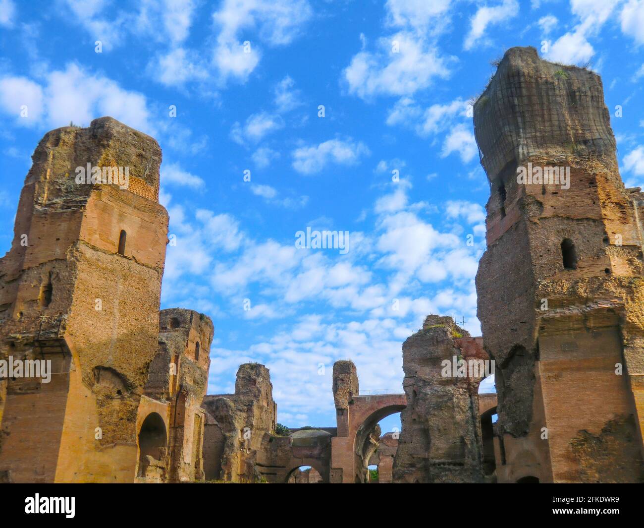 Die Ruinen der Caracalla-Thermen, die Antoninianae-Thermen, eine der bedeutendsten Thermen Roms zur Zeit des Römischen Reiches, Stockfoto