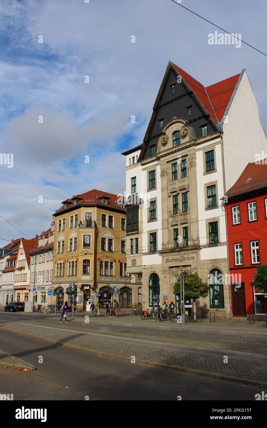 Erfurt, Hauptstadt von Thüringen, Deutschland: Domplatz, Bürgerhäuser Stockfoto