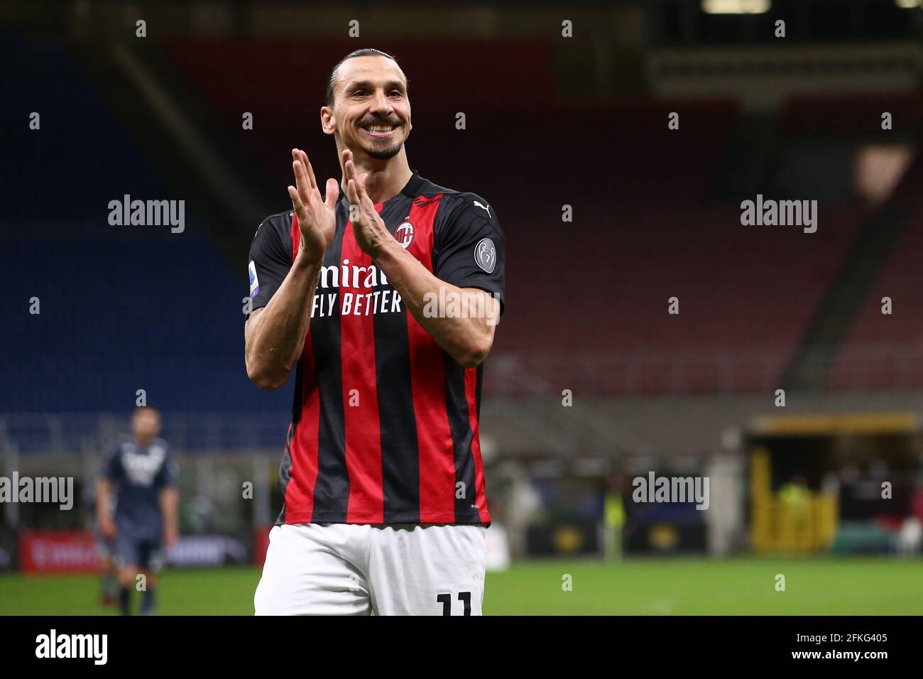 Mailand, Italien, 1. Mai 2021. Zlatan Ibrahimovic vom AC Mailand reagiert während des Serie-A-Spiels bei Giuseppe Meazza, Mailand. Bildnachweis sollte lauten: Jonathan Moscrop / Sportimage Kredit: Sportimage/Alamy Live News Stockfoto