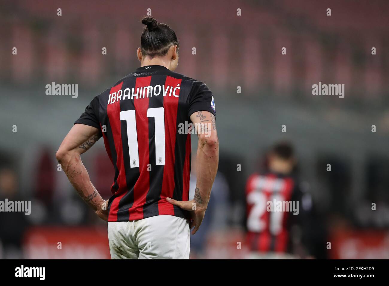 Mailand, Italien, 1. Mai 2021. Zlatan Ibrahimovic vom AC Mailand reagiert während des Serie-A-Spiels bei Giuseppe Meazza, Mailand. Bildnachweis sollte lauten: Jonathan Moscrop / Sportimage Kredit: Sportimage/Alamy Live News Stockfoto
