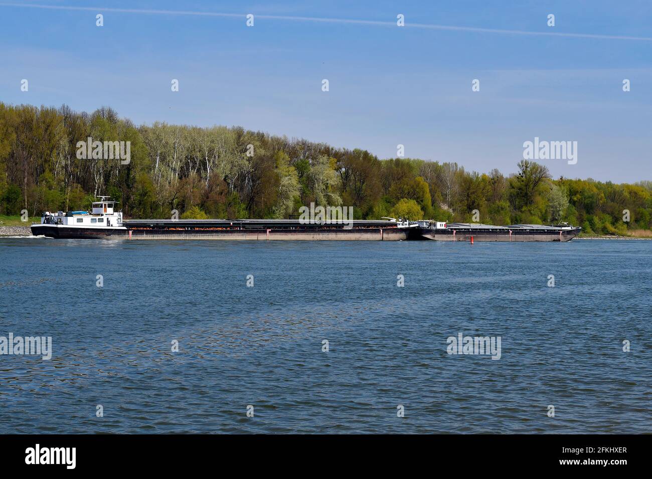 Österreich, Transport als Push-Einheit eine traditionelle Art des Transports von schweren Gütern auf der Donau Stockfoto