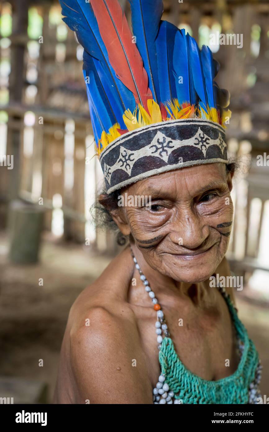 Indigene Bora Stamm des peruanischen Amazonas Stockfoto