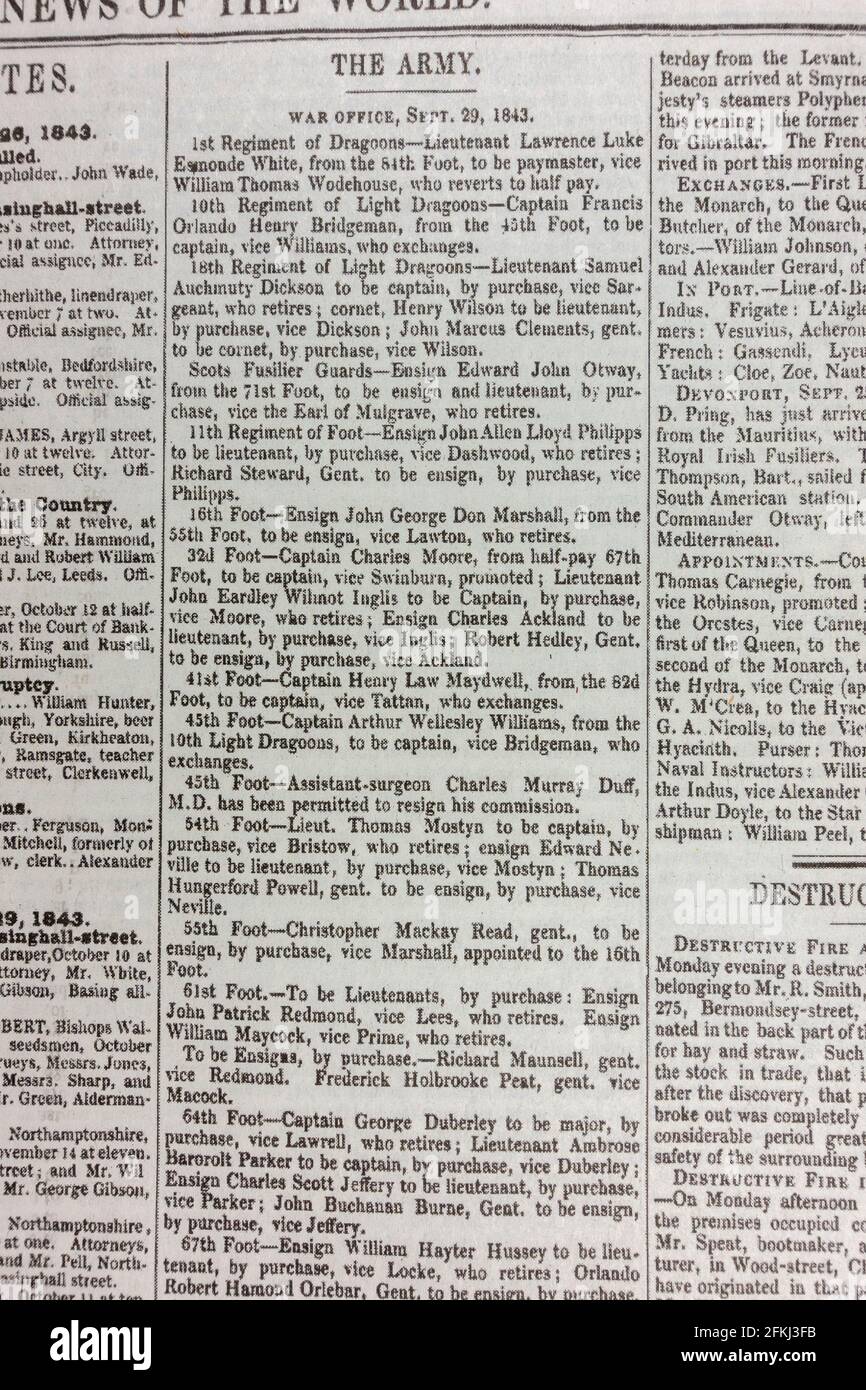 Ankündigungen von Beförderungen in der Armee in der Zeitung News of the World (Nachbildung der ersten Veröffentlichung) am Sonntag, den 1. Oktober 1843. Stockfoto
