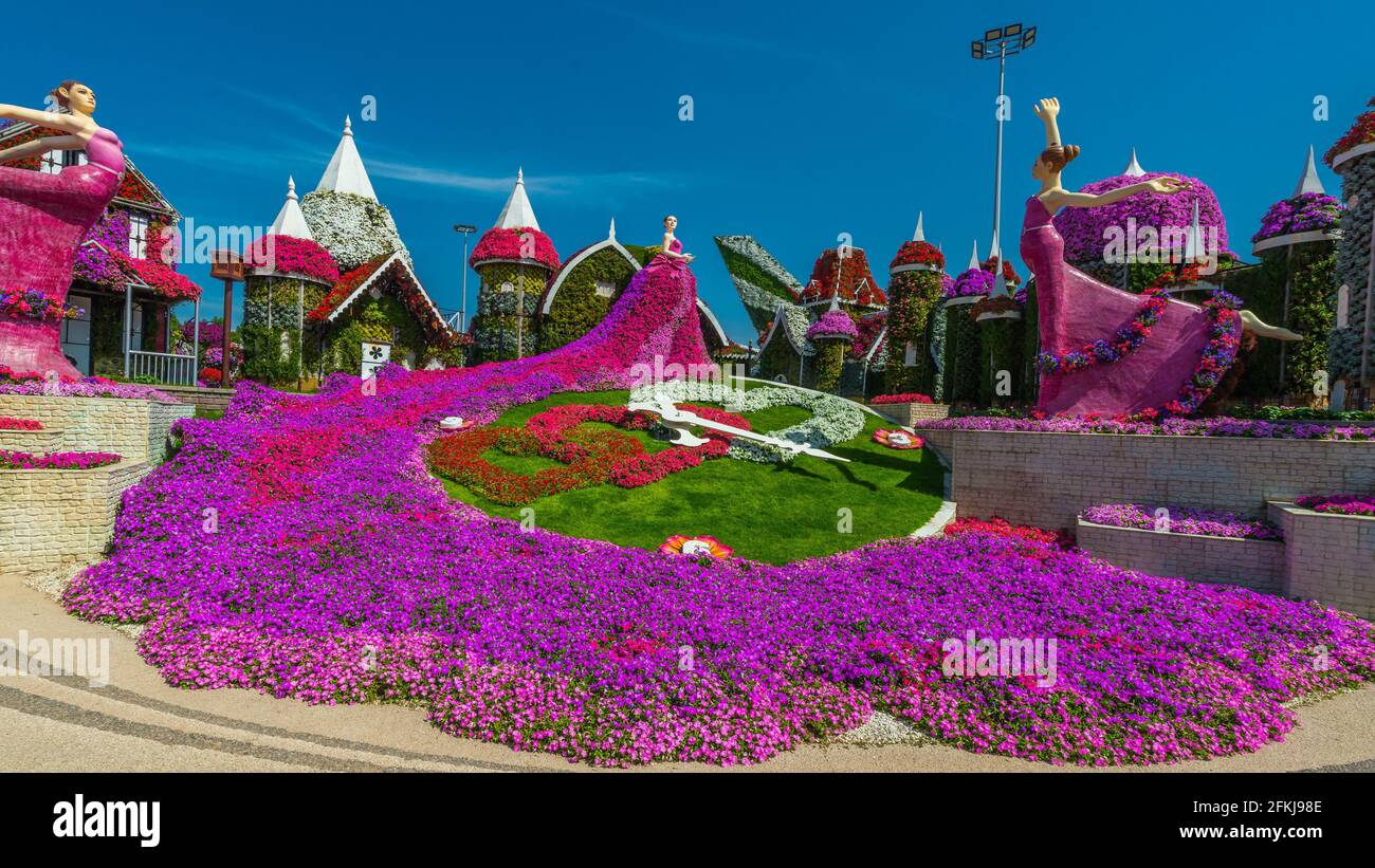 Dubai Miracle Garden - Megaparc in den Vereinigten Arabischen Emiraten Stockfoto