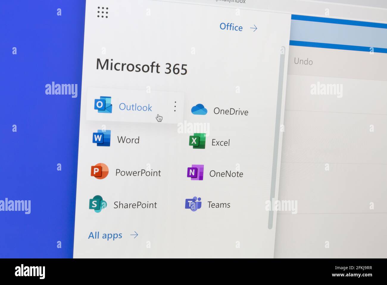 Ostersund, Schweden - 16. März 2021: Microsoft 365 Web-Apps auf einem Computerbildschirm. Microsoft Office ist eine Office-Suite, die von Microsoft erstellt wurde. Stockfoto