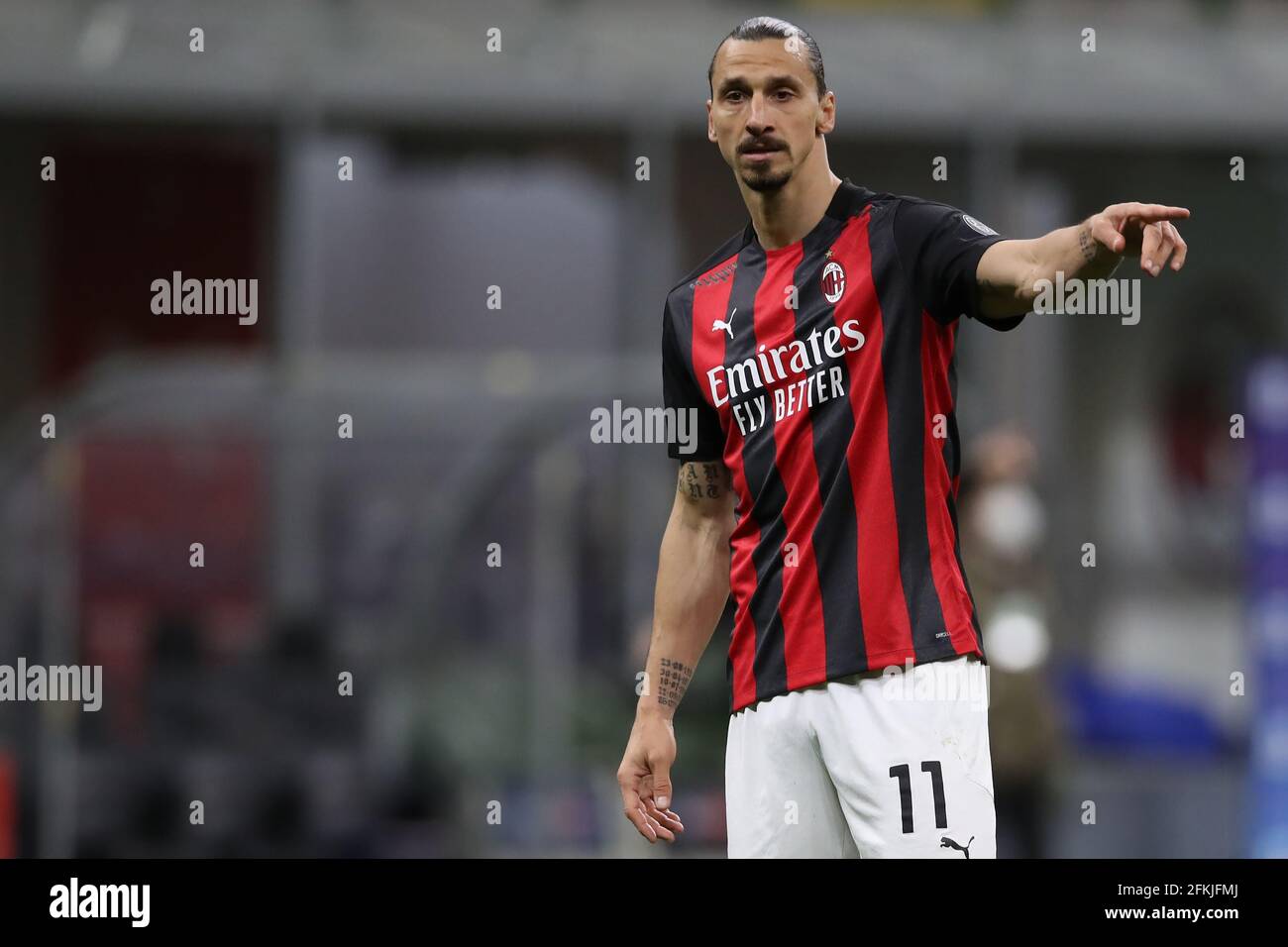 Mailand, Italien, 1. Mai 2021. Zlatan Ibrahimovic vom AC Mailand reagiert während des Serie-A-Spiels bei Giuseppe Meazza, Mailand. Bildnachweis sollte lauten: Jonathan Moscrop / Sportimage Kredit: Sportimage/Alamy Live News Stockfoto