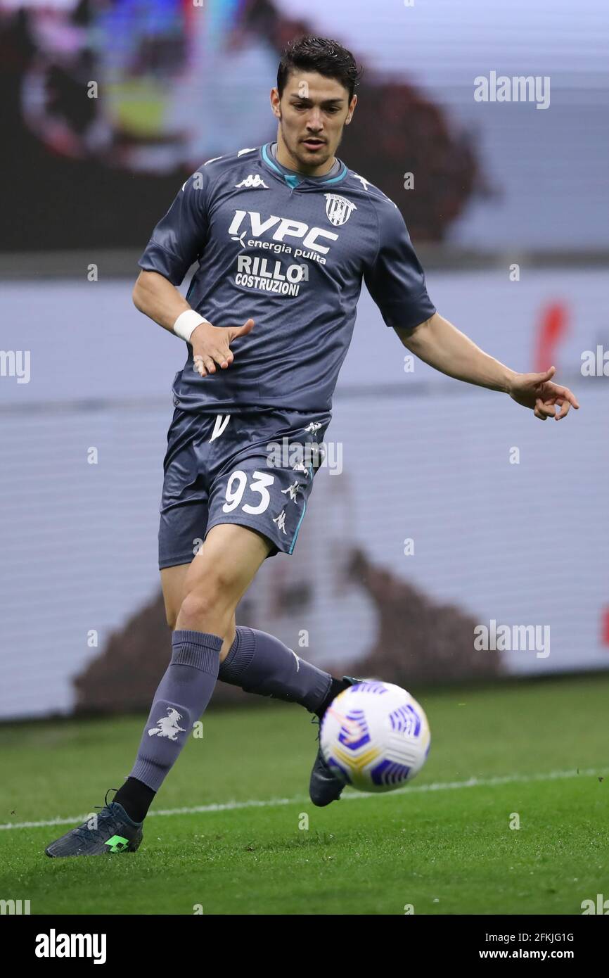 Mailand, Italien, 1. Mai 2021. Federico Barba von Benevento Calcio während der Serie A Spiel bei Giuseppe Meazza, Mailand. Bildnachweis sollte lauten: Jonathan Moscrop / Sportimage Kredit: Sportimage/Alamy Live News Stockfoto