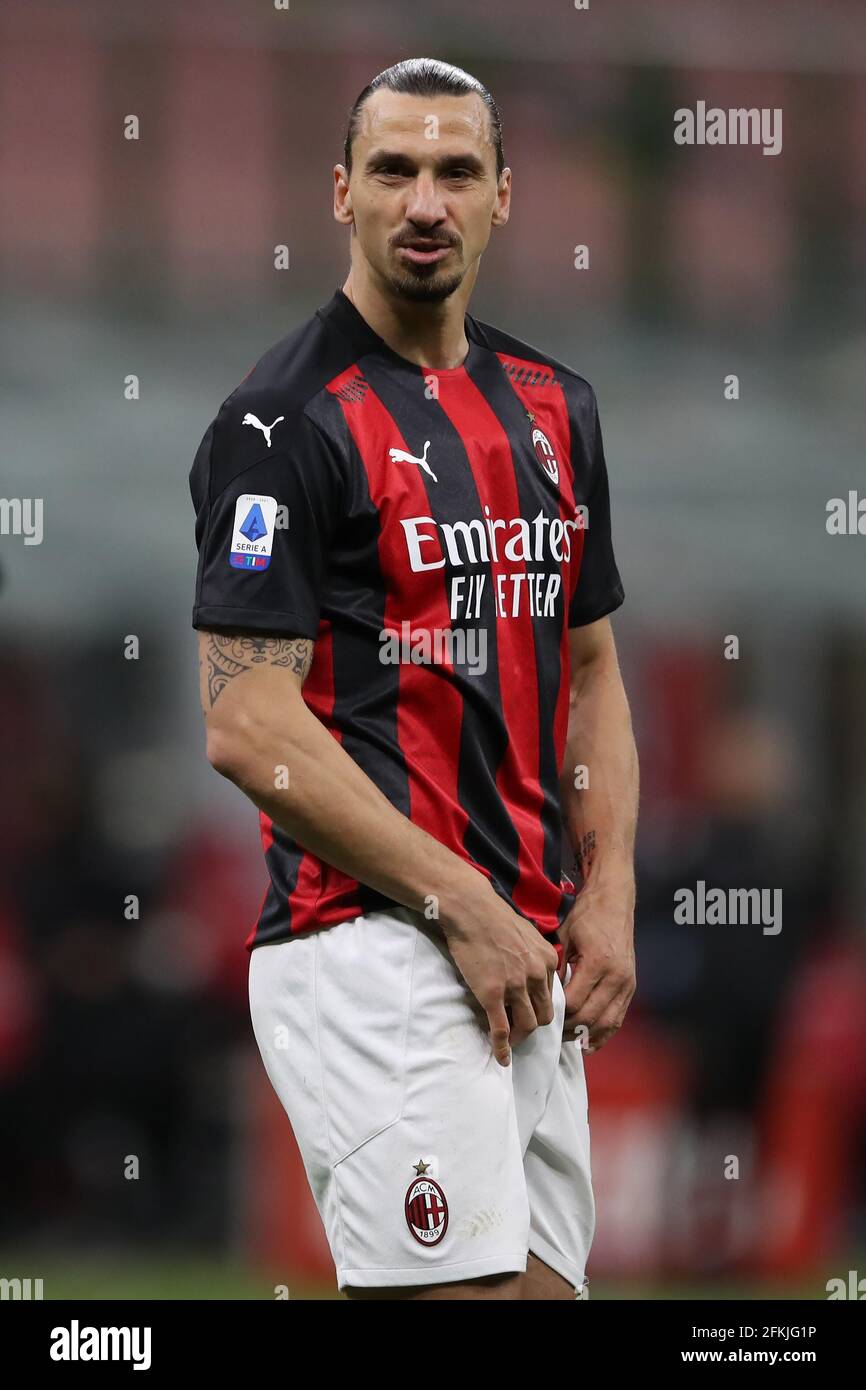 Mailand, Italien, 1. Mai 2021. Zlatan Ibrahimovic vom AC Mailand reagiert während des Serie-A-Spiels bei Giuseppe Meazza, Mailand. Bildnachweis sollte lauten: Jonathan Moscrop / Sportimage Kredit: Sportimage/Alamy Live News Stockfoto