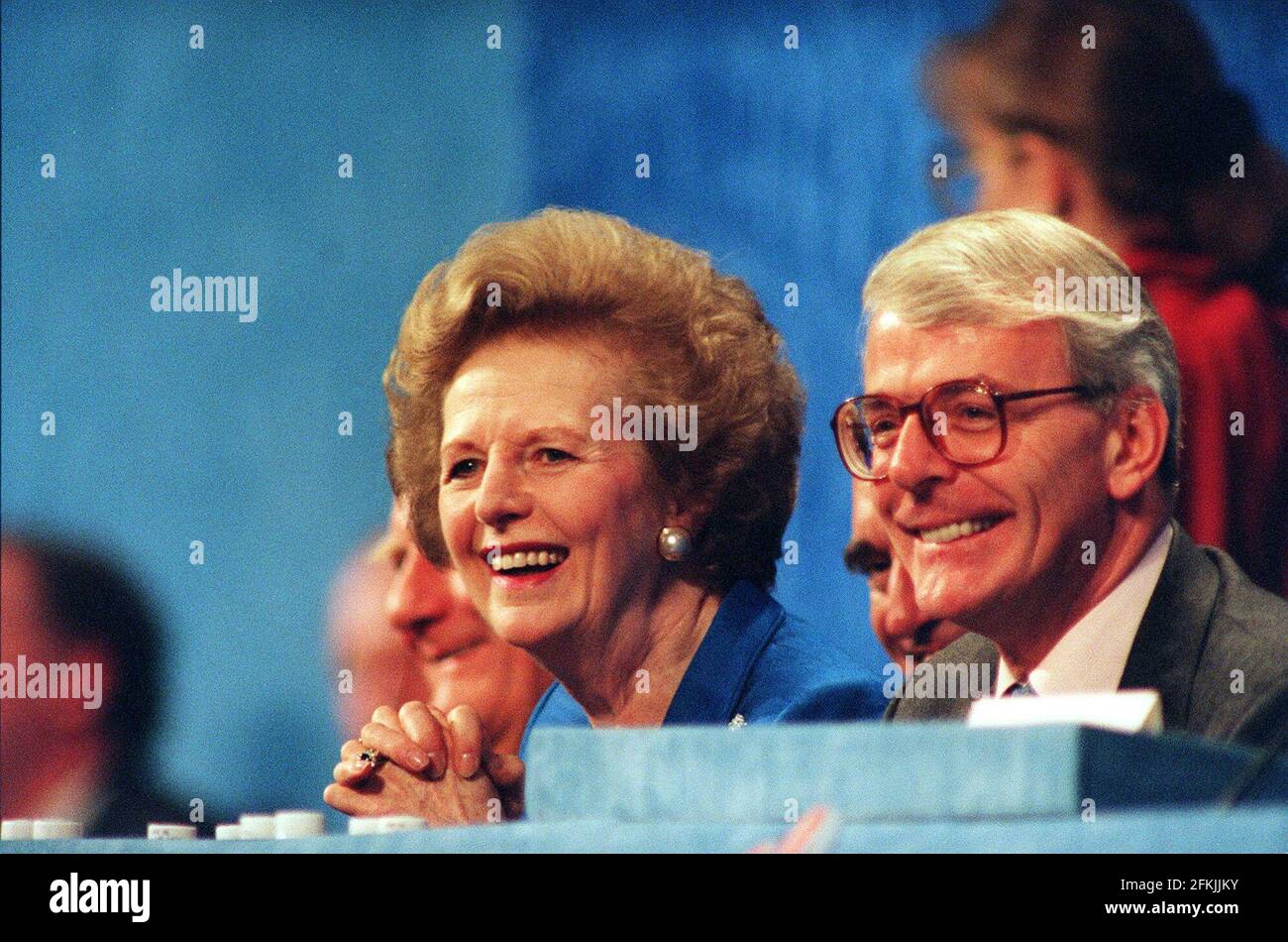 Margaret Thatcher und John Major freuen sich über die 1995 Tory Party Conference Dbase Stockfoto