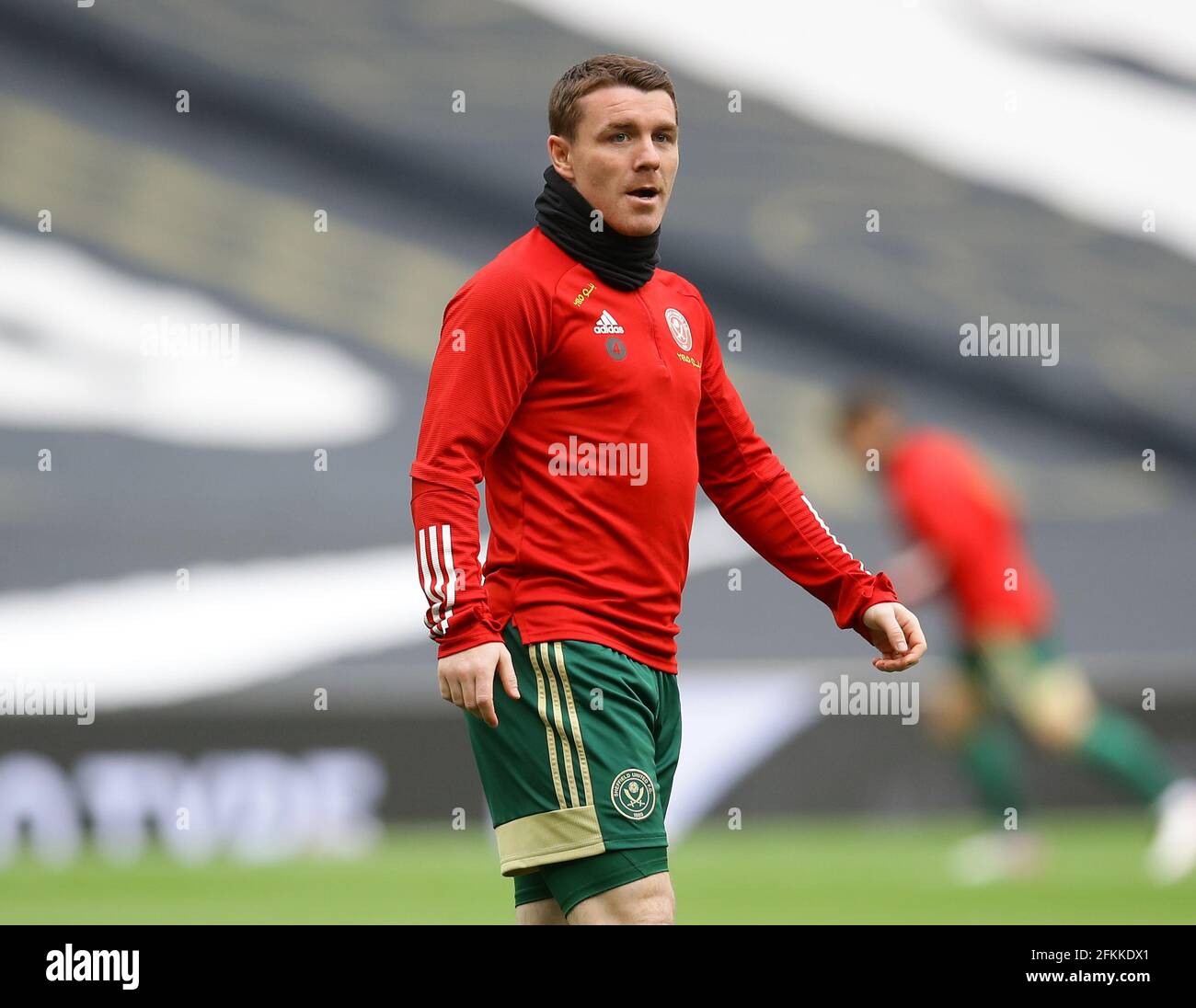 London, England, 2. Mai 2021. John Fleck von Sheffield Utd erwärmt sich während des Spiels der Premier League im Tottenham Hotspur Stadium, London. Bildnachweis sollte lauten: David Klein / Sportimage Kredit: Sportimage/Alamy Live News Stockfoto