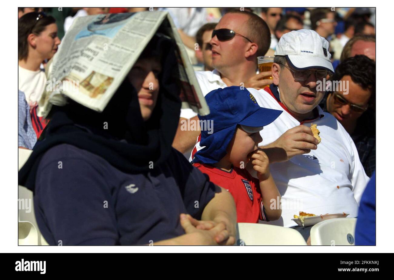 Twenty 20 Cricket im Oval in London. Erstes Match dieser Art.Pic David Sandison 13/6/2003 Stockfoto
