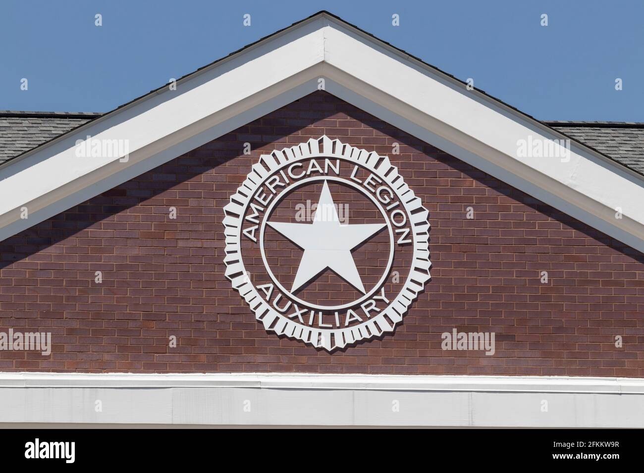 Indianapolis - Ca. Mai 2021: American Legion Auxiliary National Headquarters. Die American Legion Auxiliary stellt eine Gemeinschaft von Freiwilligen servi Stockfoto